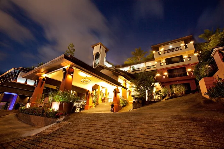 Кату: Курортный отель C&N Resort and Spa