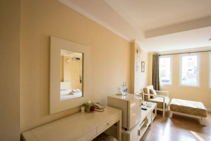 Чиангмай: Triple Palms House