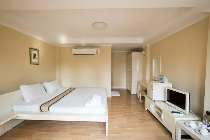 Чиангмай: Triple Palms House