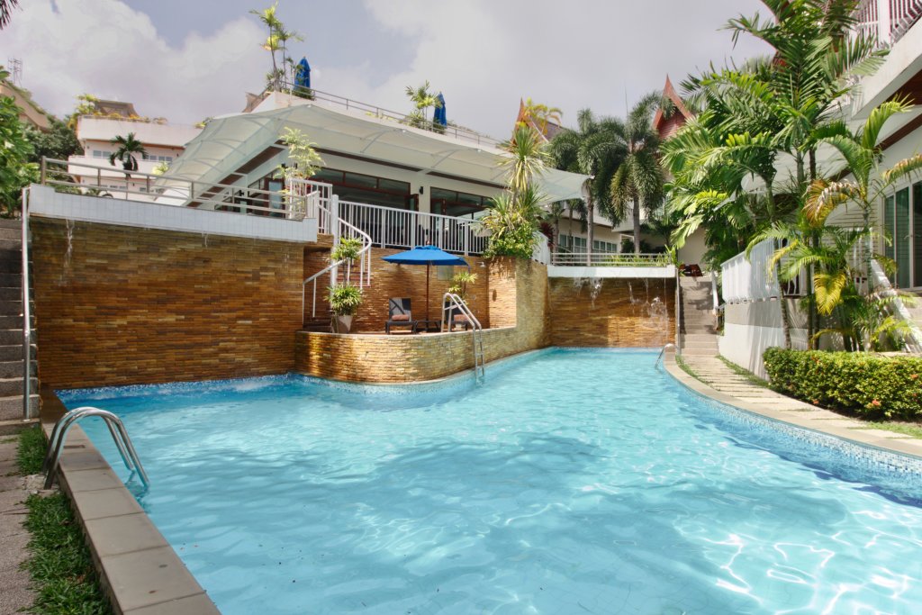 Муанг: Phunawa Resort
