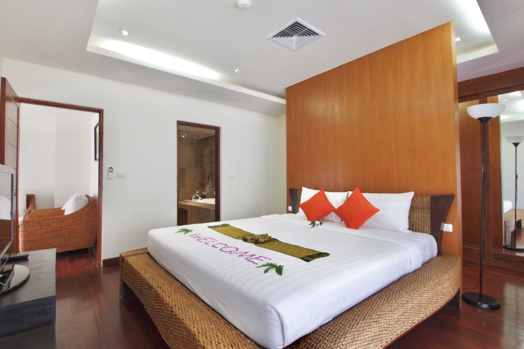 Муанг: Phunawa Resort