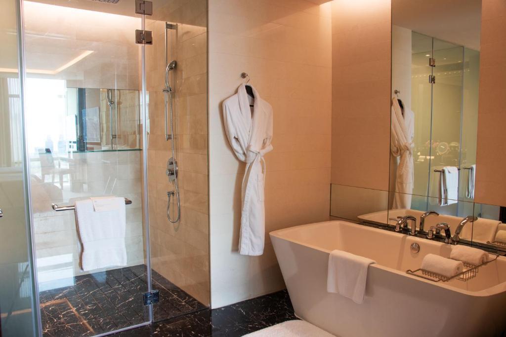 Бангкок: The St. Regis Bangkok