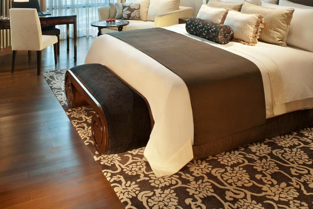 Бангкок: The St. Regis Bangkok
