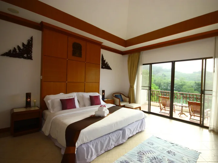Тхаланг: Phuket Nature Home Resort