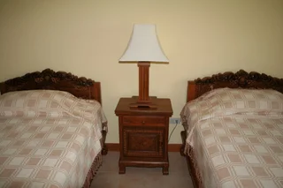 Сам-Рои-Йот: Long Beach Inn