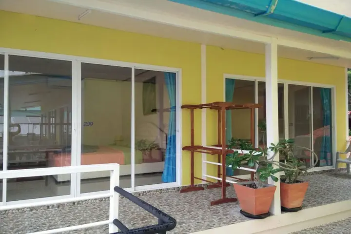 пляж Санрайз: Mama Bungalow Koh Lipe