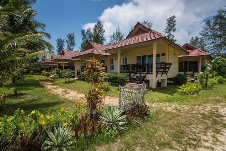 Ко-Ко-Као: Pranee Beach Bungalows