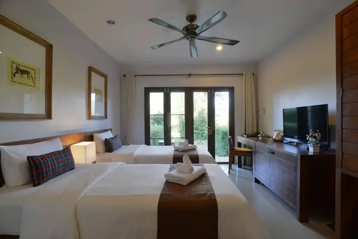 Паи: Yoma hotel