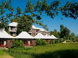 Паи: Yoma hotel