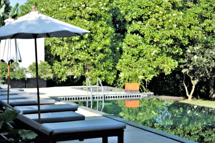 Паи: Yoma hotel