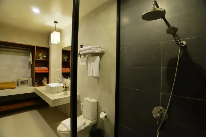 Паи: Yoma hotel