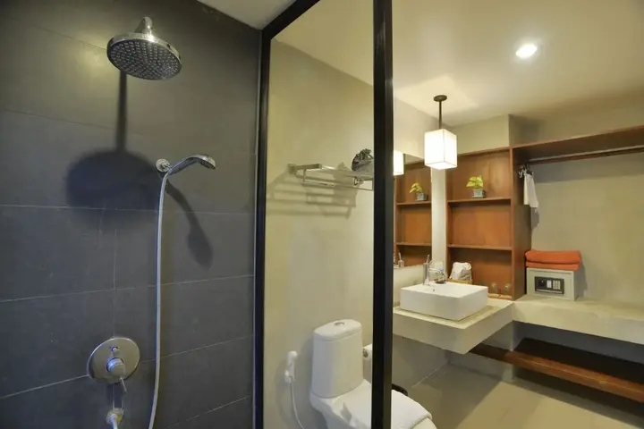 Паи: Yoma hotel