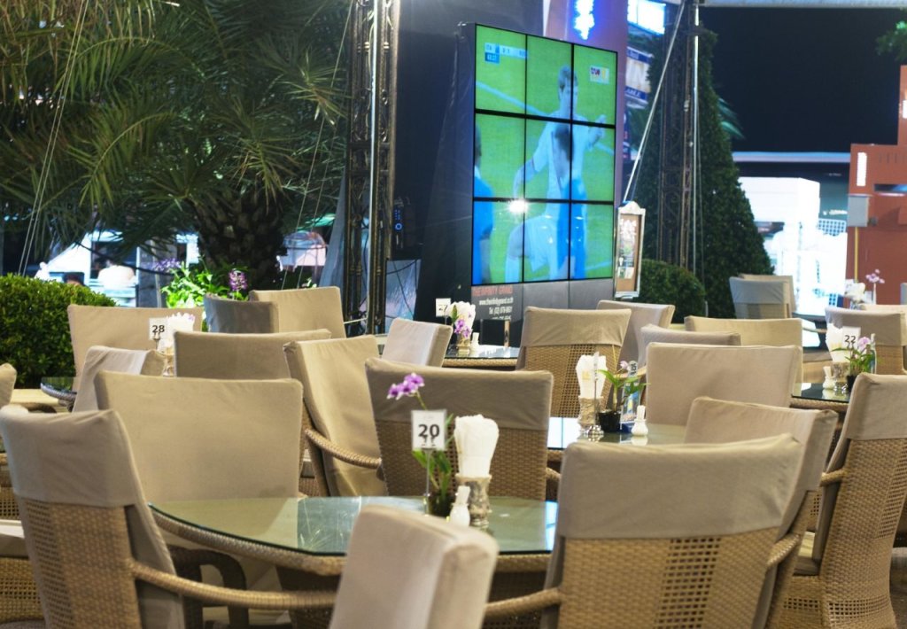 Паттайя: LK The Empress Pattaya