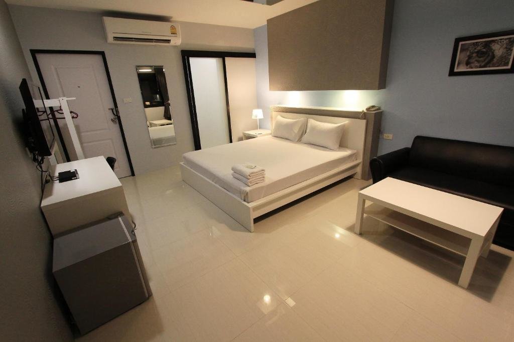 Банг Пхли: Eazy Motel Bangna