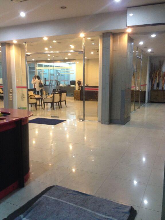 Бангкок: Mall Suites Hotel