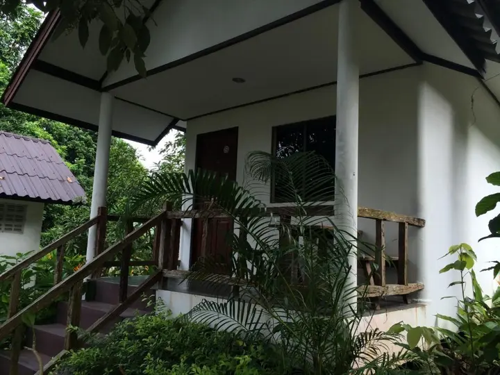 Ко Чанг: Baansanook Bungalows & Pool