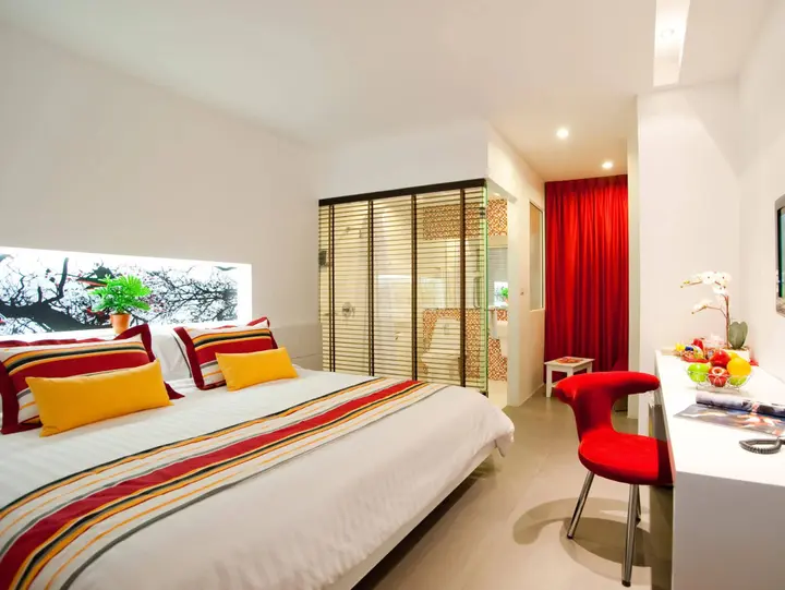Пхукет: The Gallery Hotel