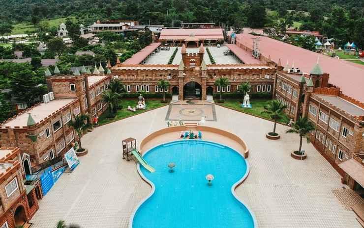 Дан-Макхам-Тиа: The Resort at Suanphueng
