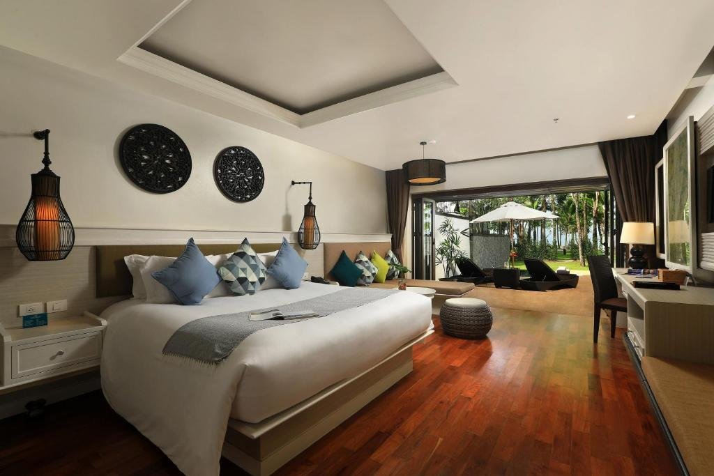Такуа-Тунг: Natai Beach Resort