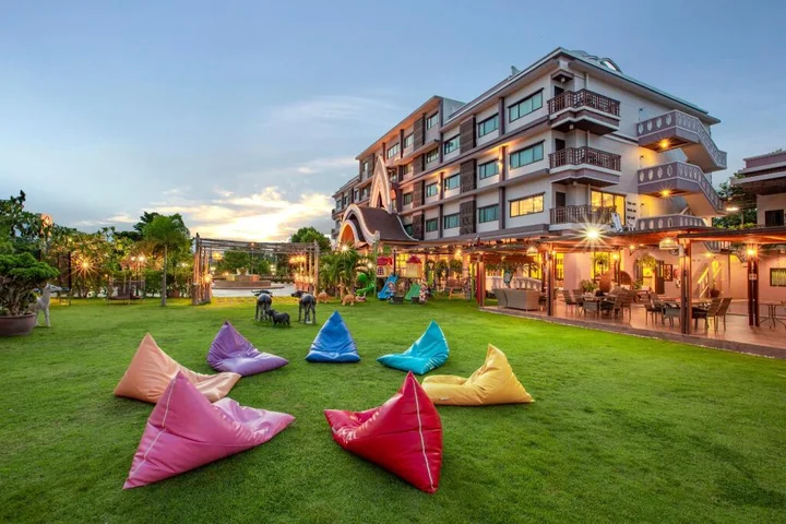 Нанг-Ронг: Phanomrung Puri Boutique Hotels and Resorts