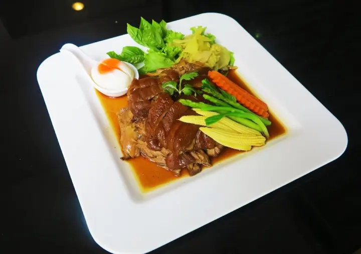 Нанг-Ронг: Phanomrung Puri Boutique Hotels and Resorts