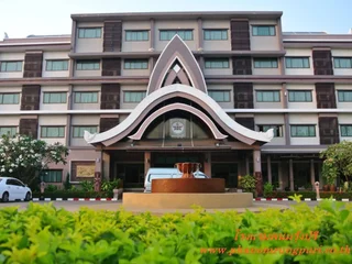 Нанг-Ронг: Phanomrung Puri Boutique Hotels and Resorts