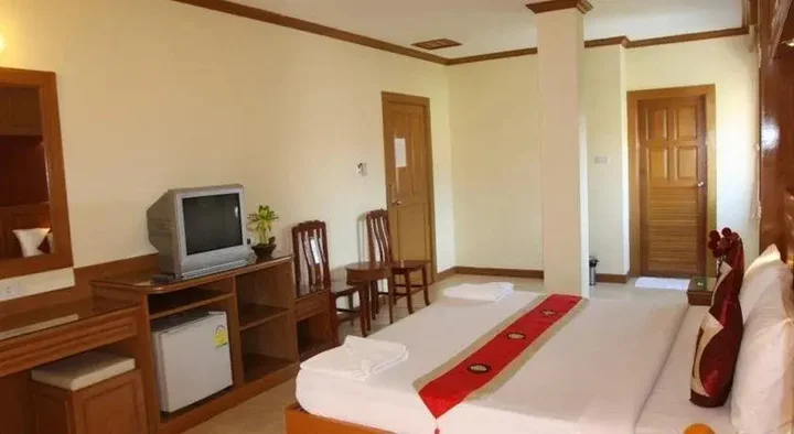 Кату: Siam Hotel