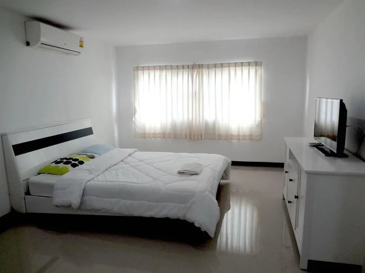 Чиангмай: M Plus 2 Apartments