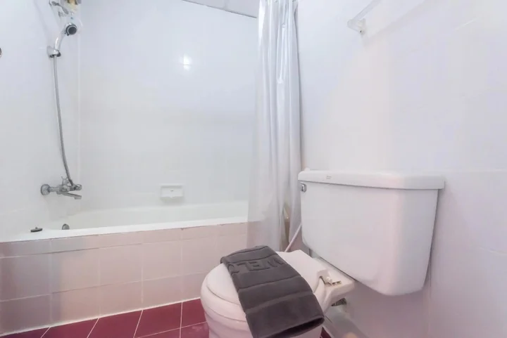 Нонтхабури: Nonthaburi Palace Hotel
