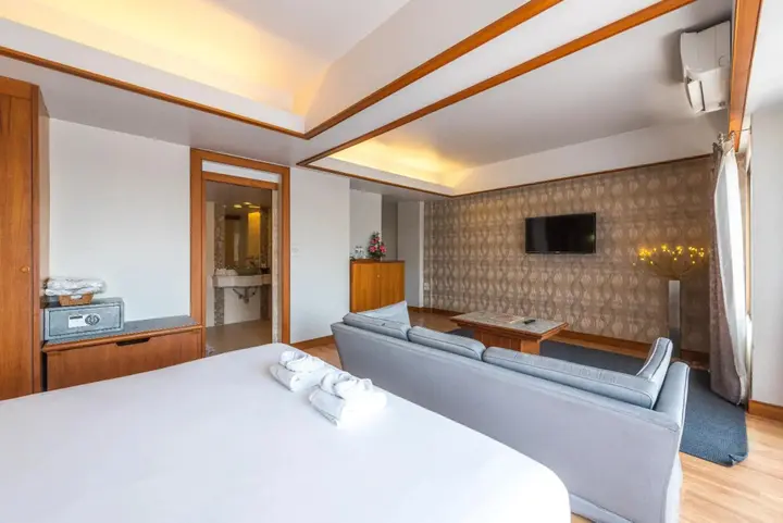 Нонтхабури: Nonthaburi Palace Hotel