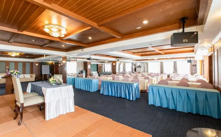 Нонтхабури: Nonthaburi Palace Hotel