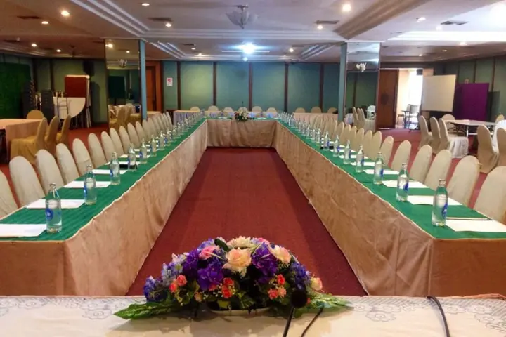 Нонтхабури: Nonthaburi Palace Hotel