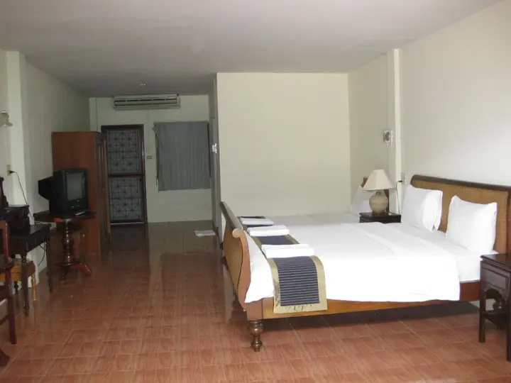 Тхаланг: Phuket Naithon Resort