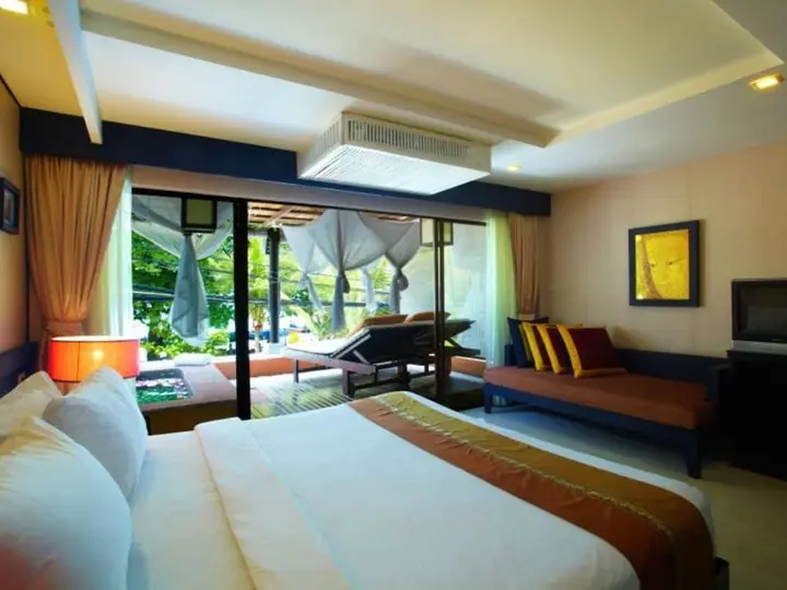 Паттайя: Room Terrace Hostel
