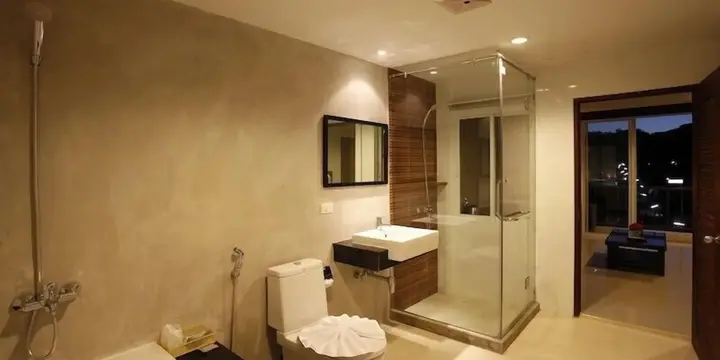 Муанг: Nize Hotel