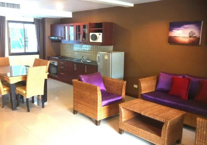 Кату: Kamala Beachfront Apartment