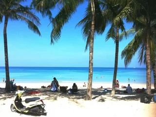 Кату: Kamala Beachfront Apartment