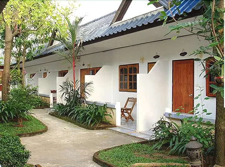 Самуи: Baan Rom Mai Resort