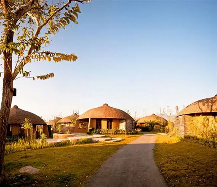 Паи: Montis Resort