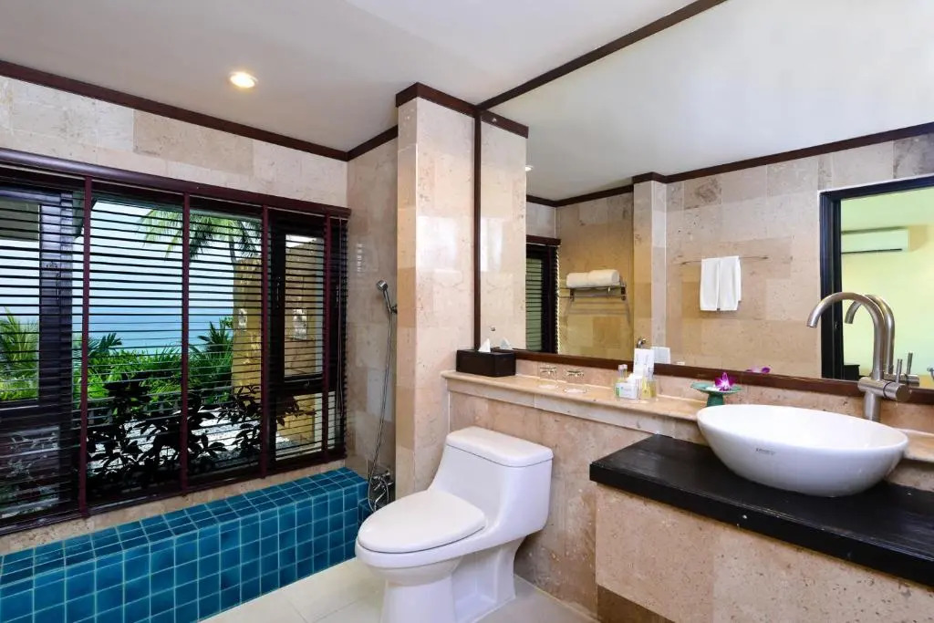 Тхаланг: Andaman White Beach Resort
