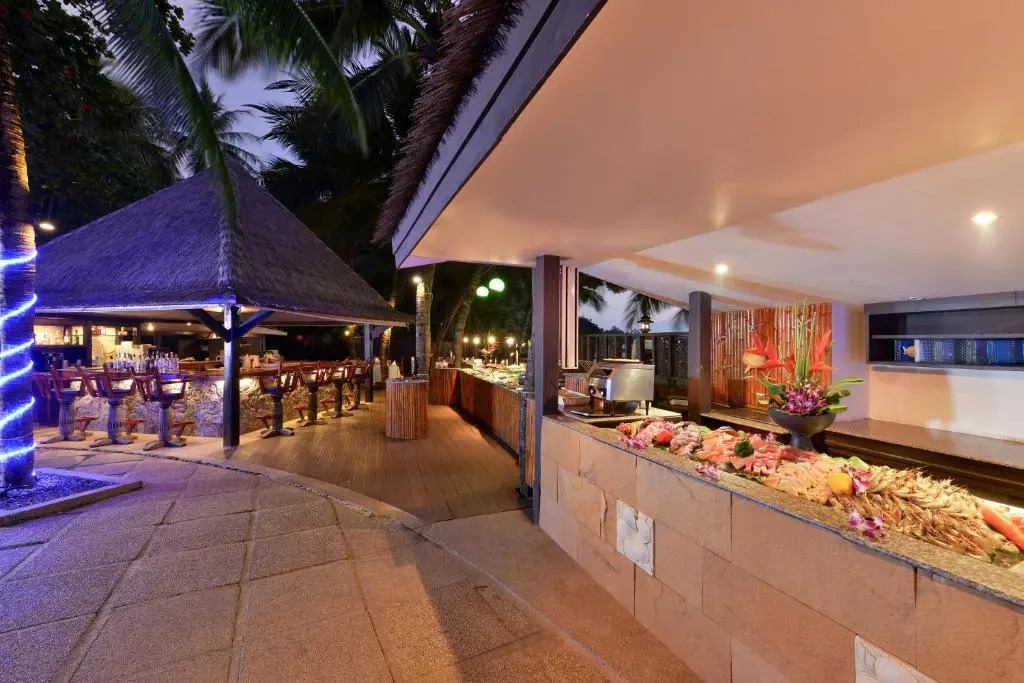 Тхаланг: Andaman White Beach Resort