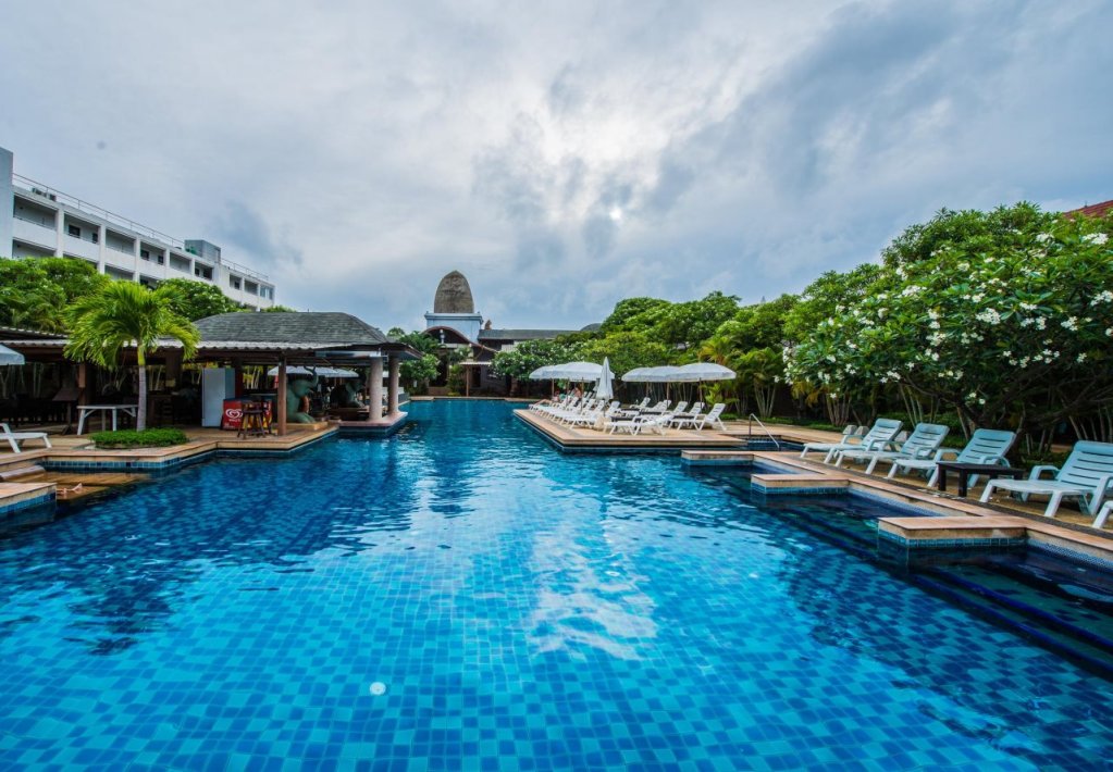 Муанг: Phuket Kata Resotel