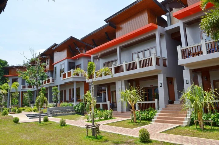 Ланта: Lanta Intanin Resort
