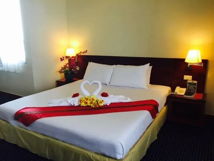 Хатъяй: Hadyai Golden Crown Hotel