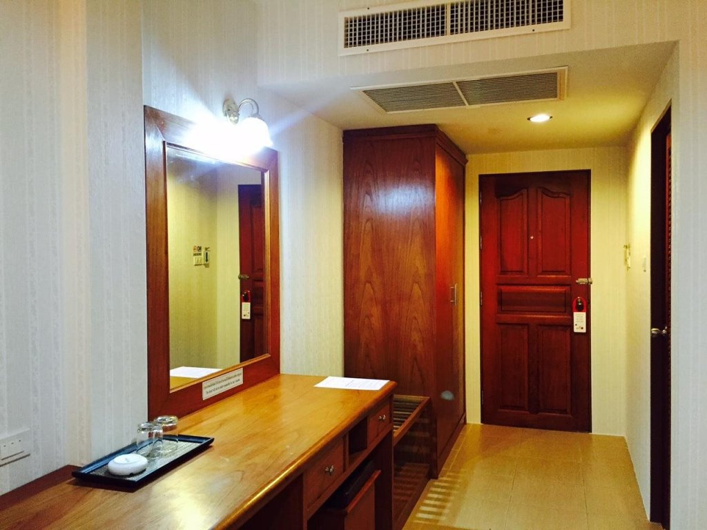Самуи: Natural Samui Hotel