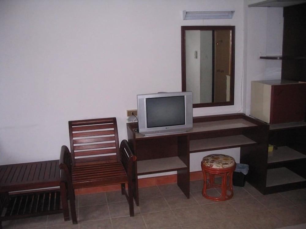 Муанг: Nora Bukit Hotel
