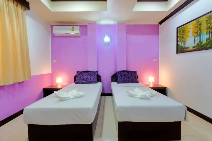 Кату: Hotel Grand Orchid Inn