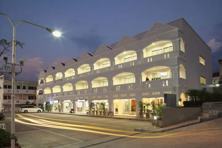 Муанг: Samkong Place