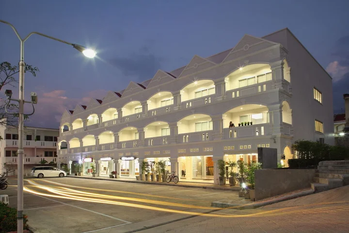 Муанг: Samkong Place