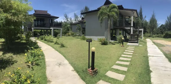 Такуа Па: The Hip Resort  @ Khao Lak